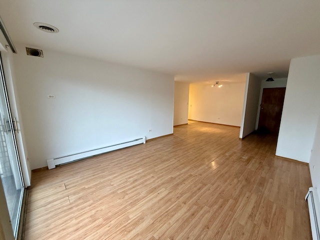 5510 Lincoln Avenue #B409, Morton Grove, IL 60053