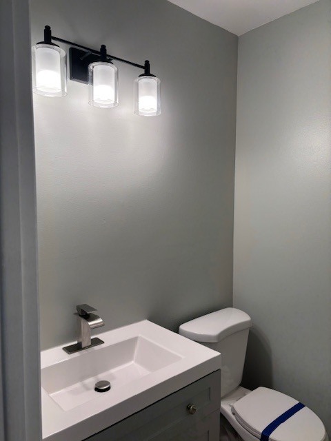 16638 Thornton Avenue, South Holland, IL 60473