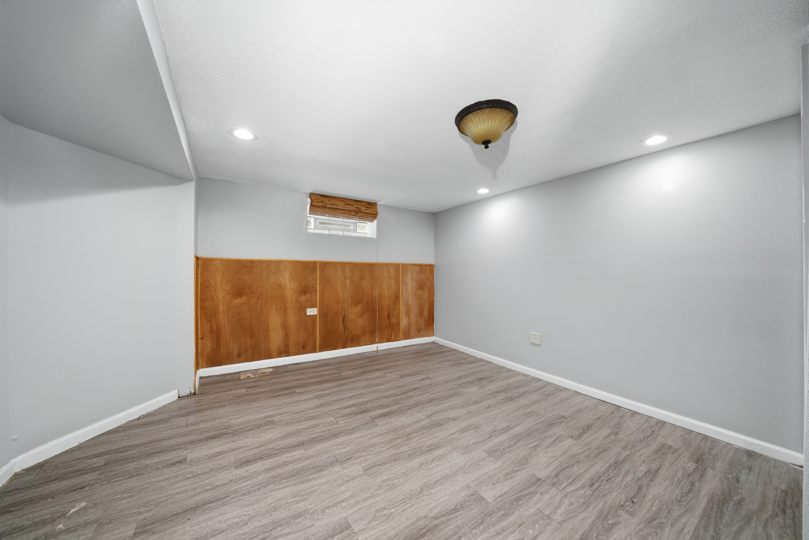 8816 S Constance Avenue, Chicago, IL 60617