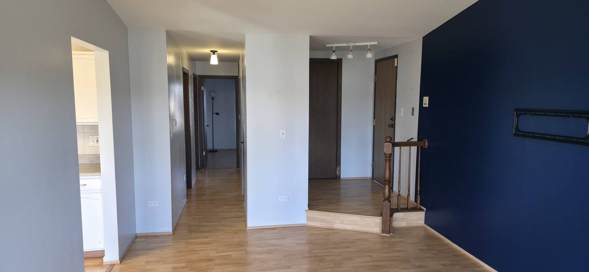 660 Cumberland Trail #BB2, Roselle, IL 60172