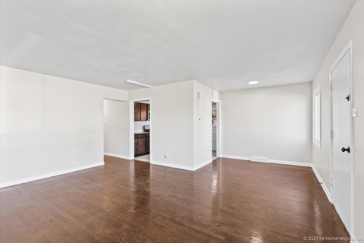 3304 Wilcox Avenue, Bellwood, IL 60104