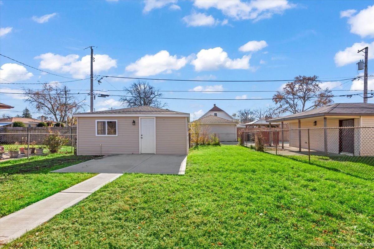 3304 Wilcox Avenue, Bellwood, IL 60104