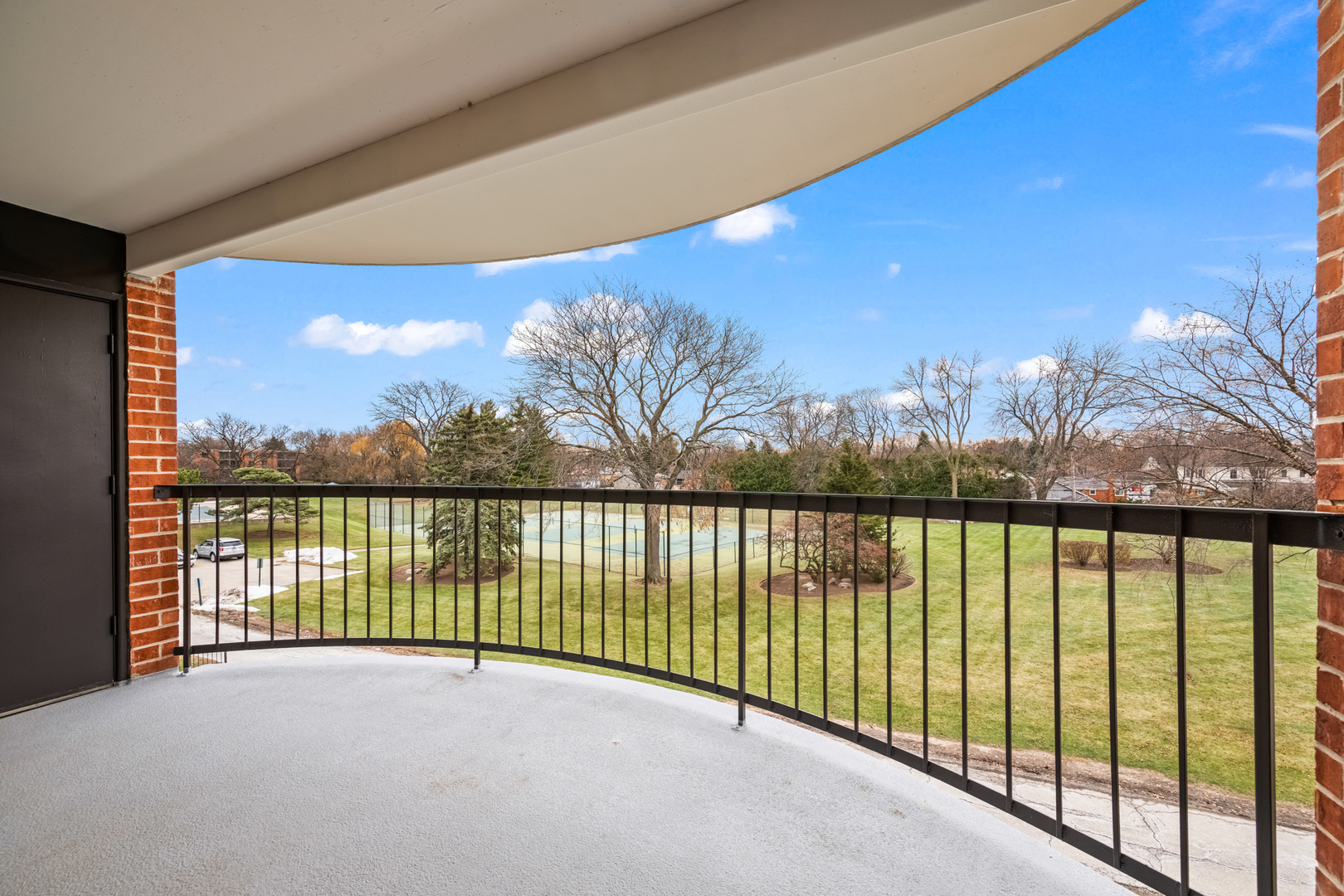 1415 E Central Road #306A, Arlington Heights, IL 60005