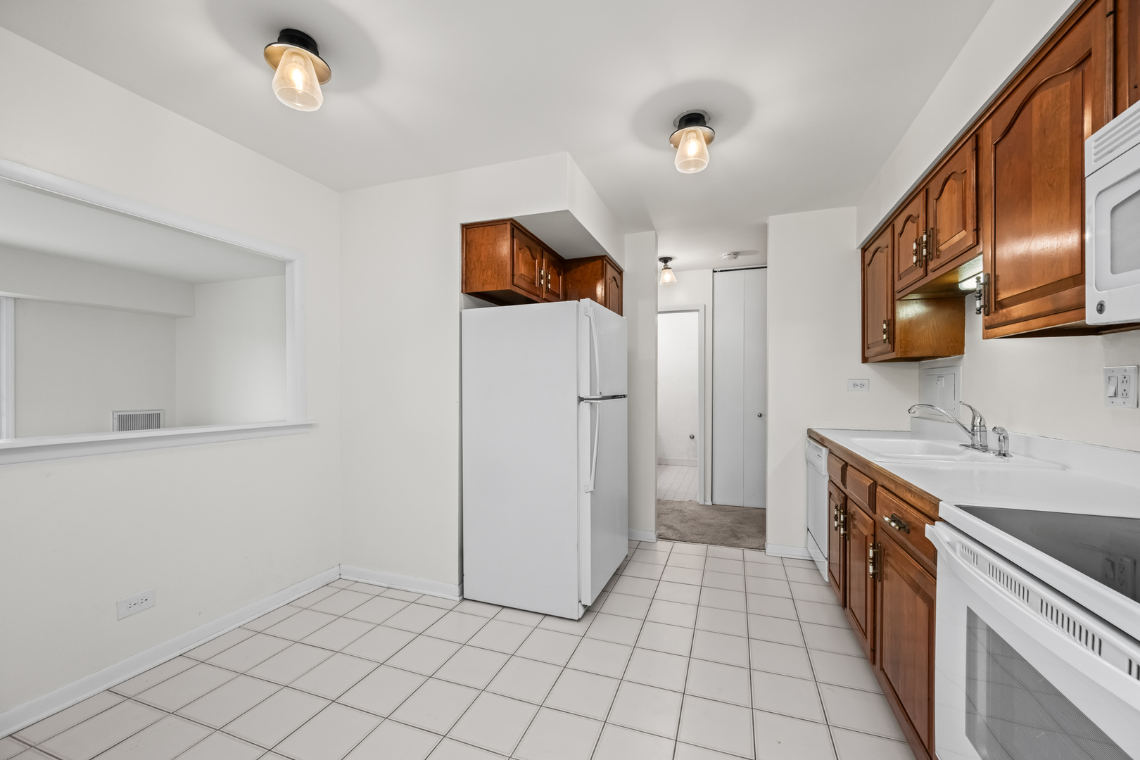 1415 E Central Road #306A, Arlington Heights, IL 60005