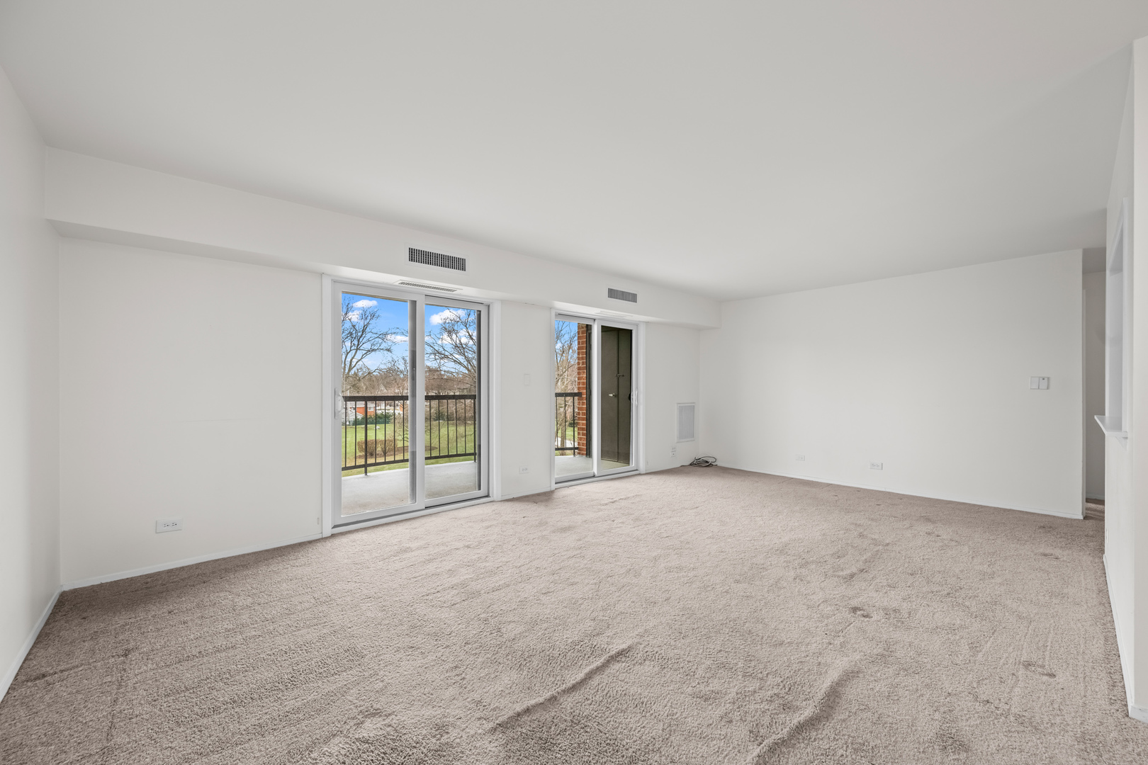 1415 E Central Road #306A, Arlington Heights, IL 60005