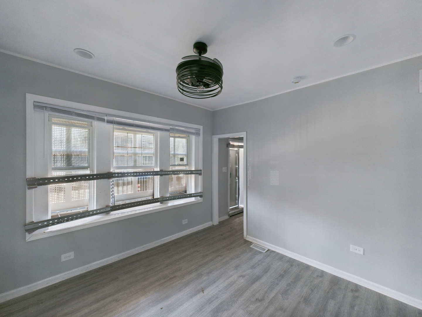 7425 S Perry Avenue, Chicago, IL 60621