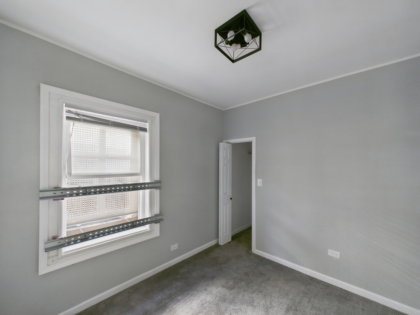 7425 S Perry Avenue, Chicago, IL 60621