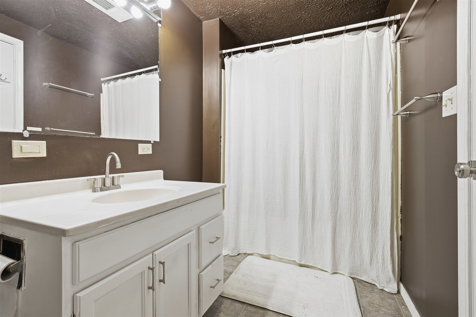 505 W North Street, Stanford, IL 61774