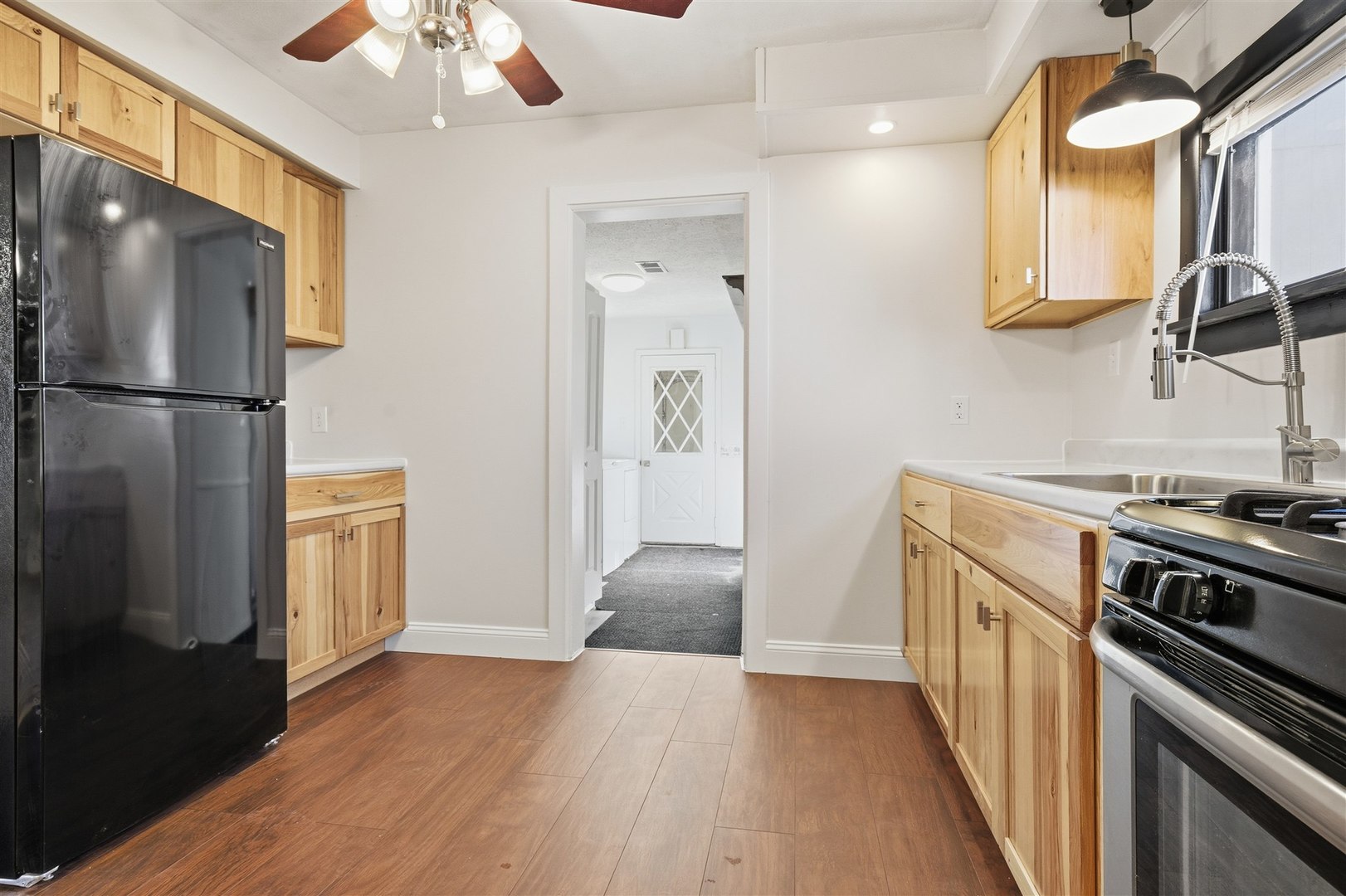 505 W North Street, Stanford, IL 61774