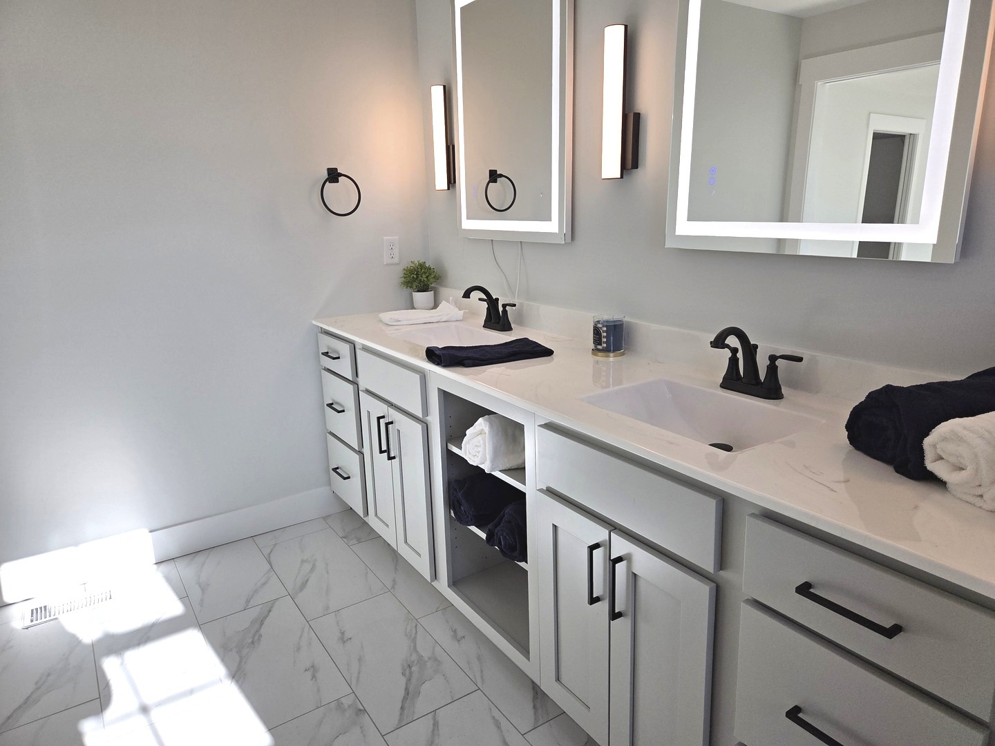 2203 Corrigan Way, Normal, IL 61761