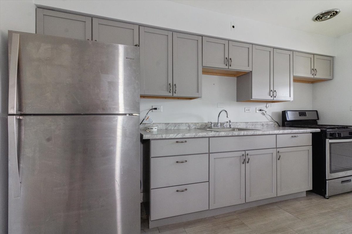 1211 Homestead Road, La Grange Park, IL 60526