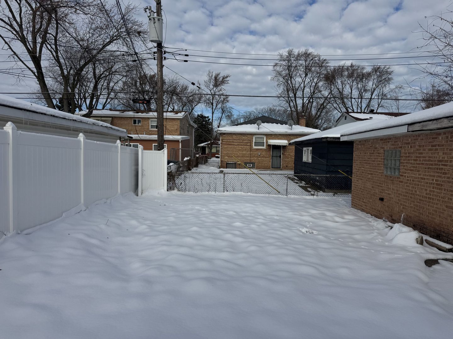 1104 E 156th Place, Dolton, IL 60419