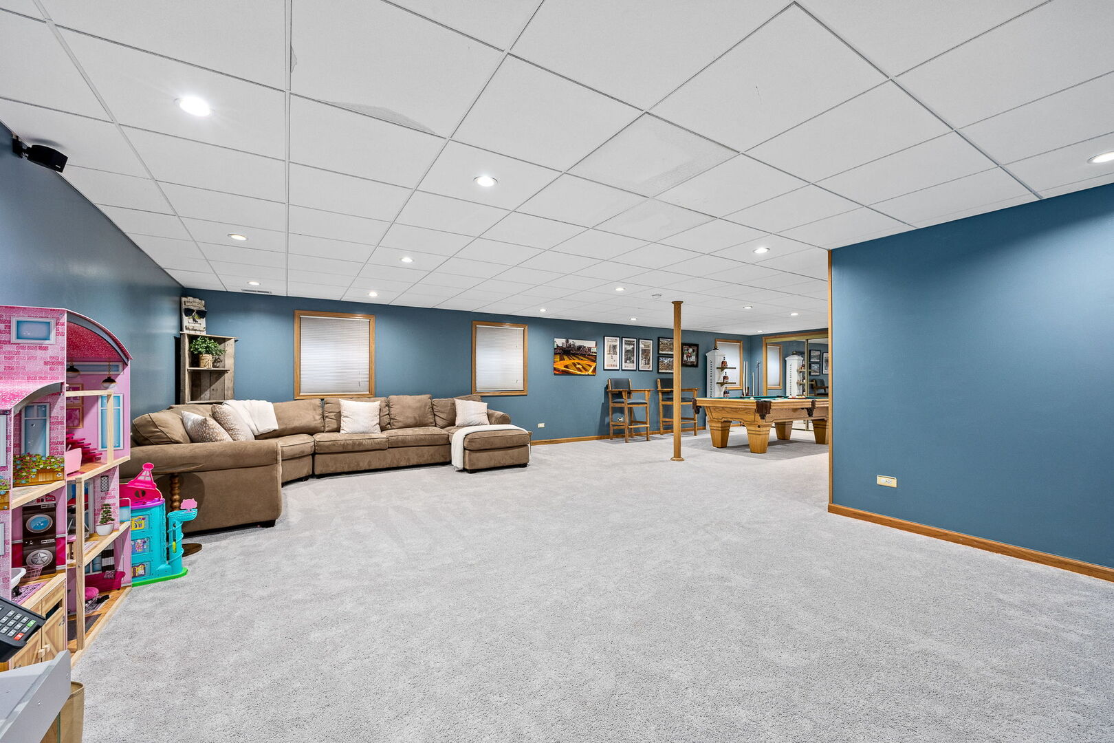 6208 Osage Avenue, Downers Grove, IL 60516