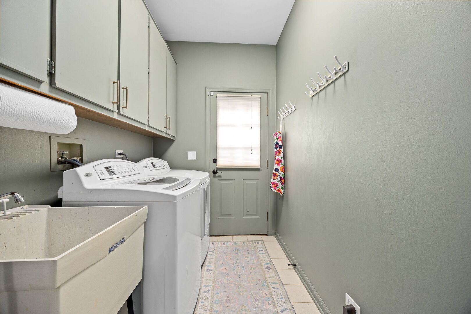 6208 Osage Avenue, Downers Grove, IL 60516