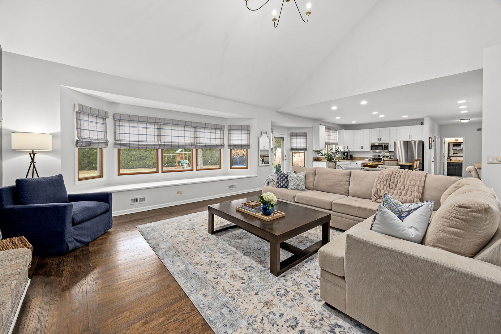 6208 Osage Avenue, Downers Grove, IL 60516