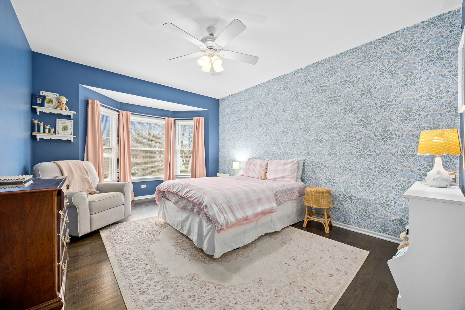 6208 Osage Avenue, Downers Grove, IL 60516