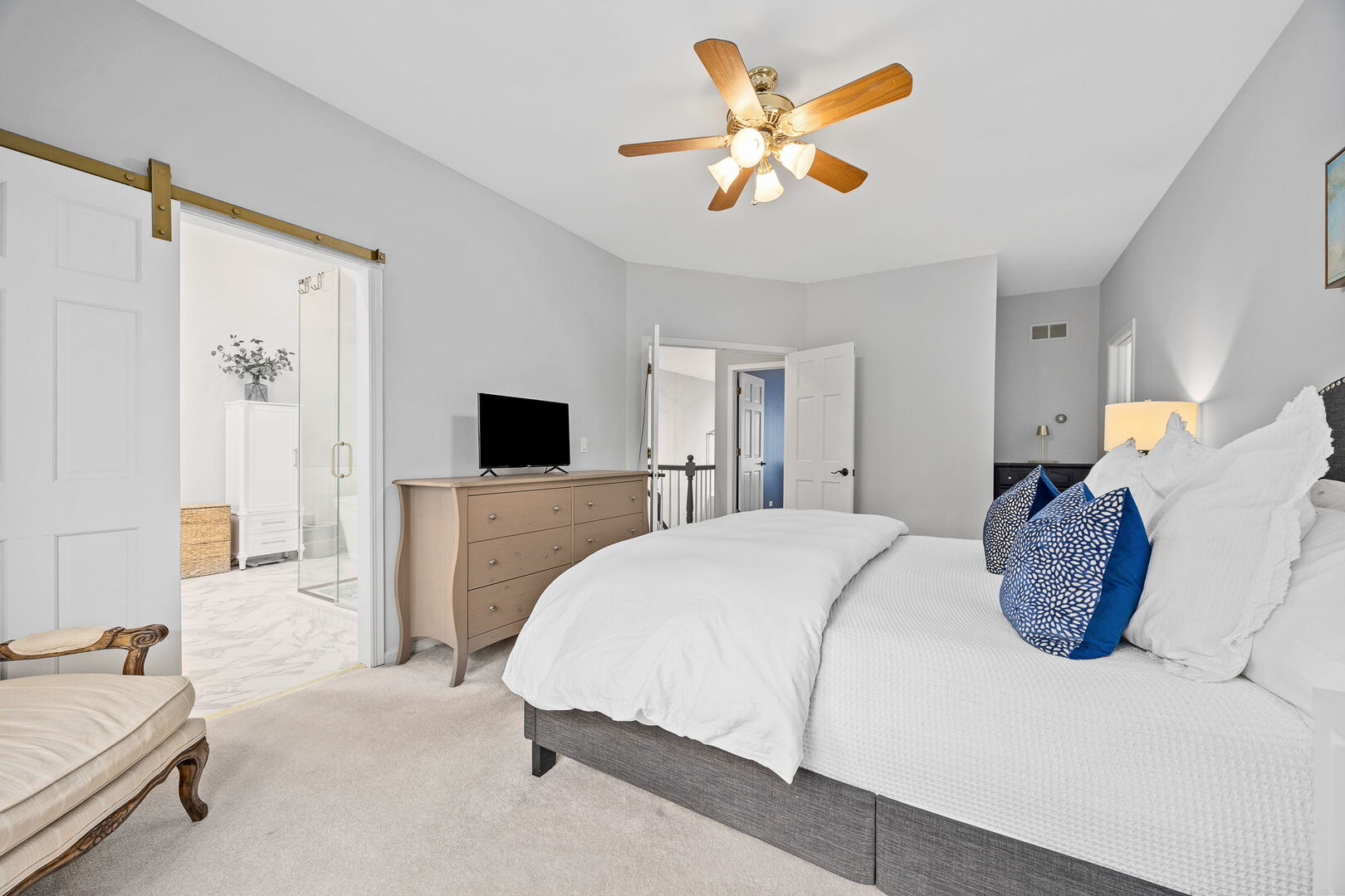 6208 Osage Avenue, Downers Grove, IL 60516