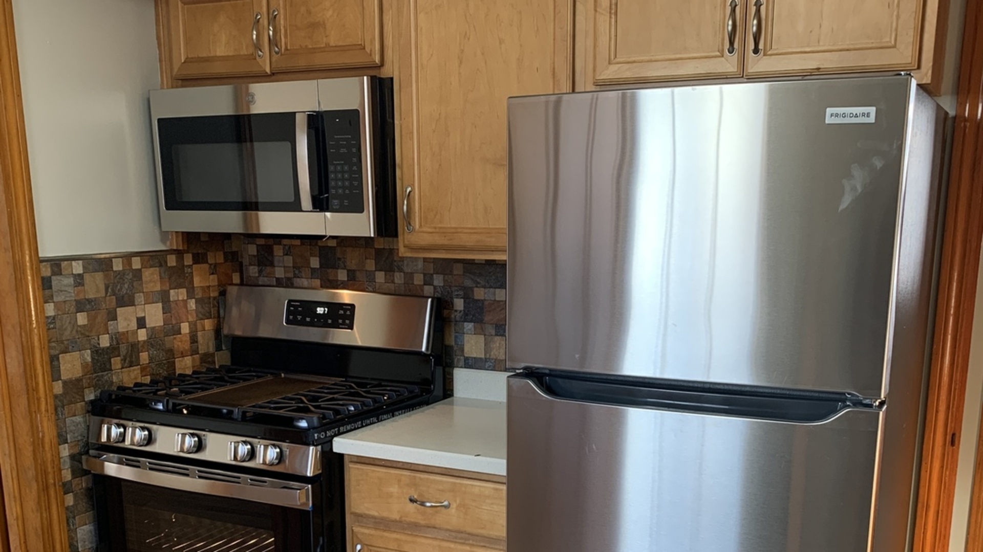 2513 S 18th Avenue, Broadview, IL 60155