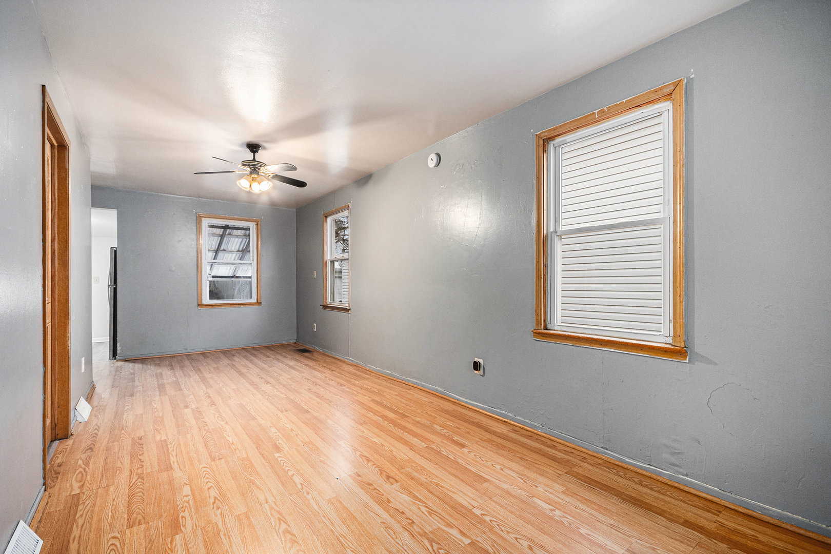 534 Rosewood Avenue, Aurora, IL 60505