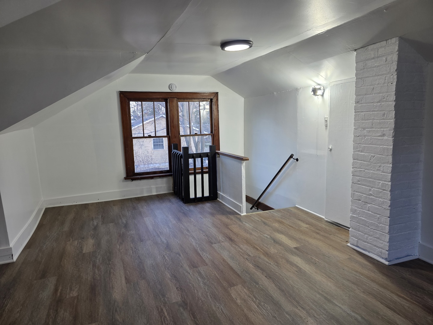 117 Woodland Drive, Round Lake Beach, IL 60073