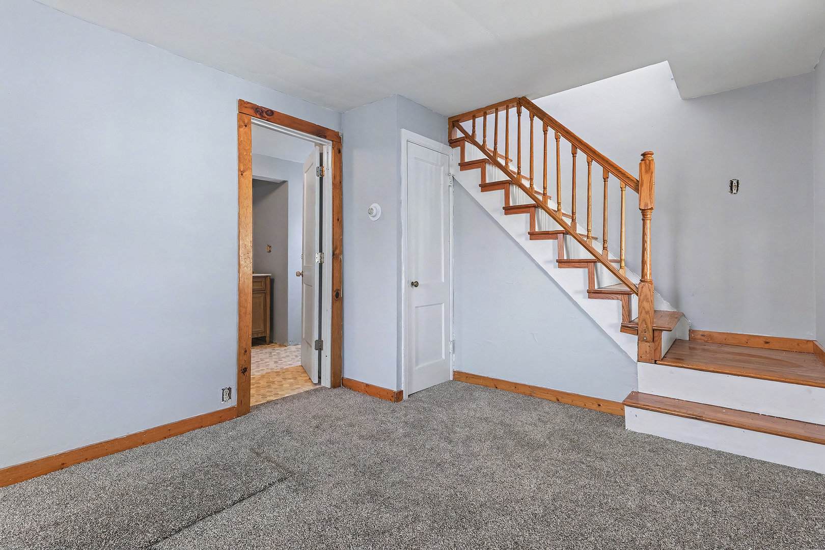 541 4th Avenue, Aurora, IL 60505