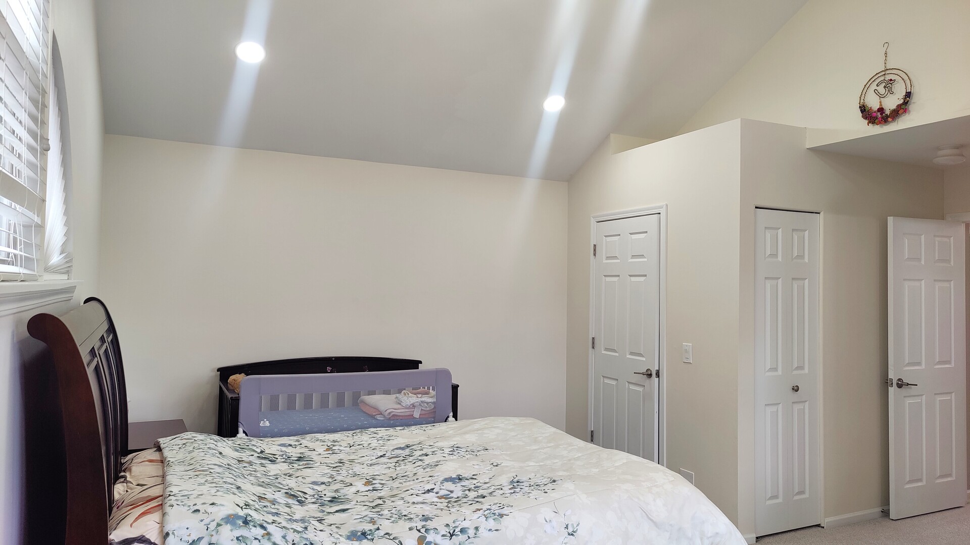 138 White Branch Court, Schaumburg, IL 60194