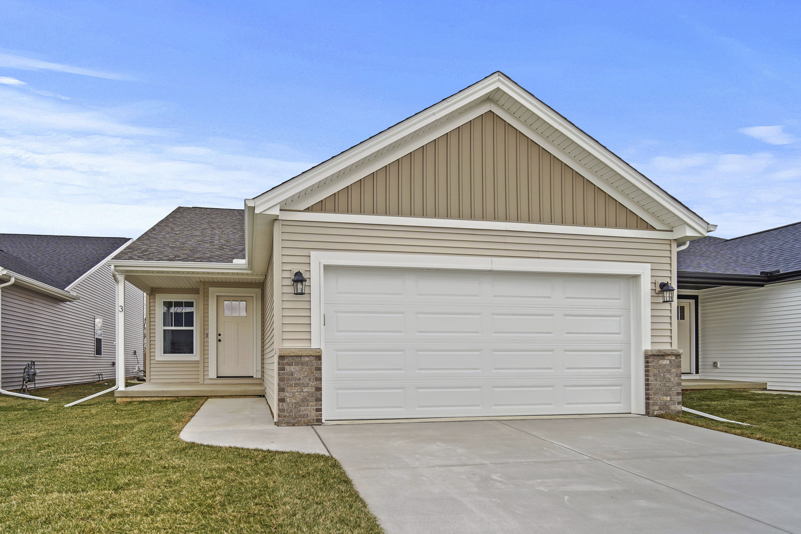 3 Eric Court, Bloomington, IL 61705