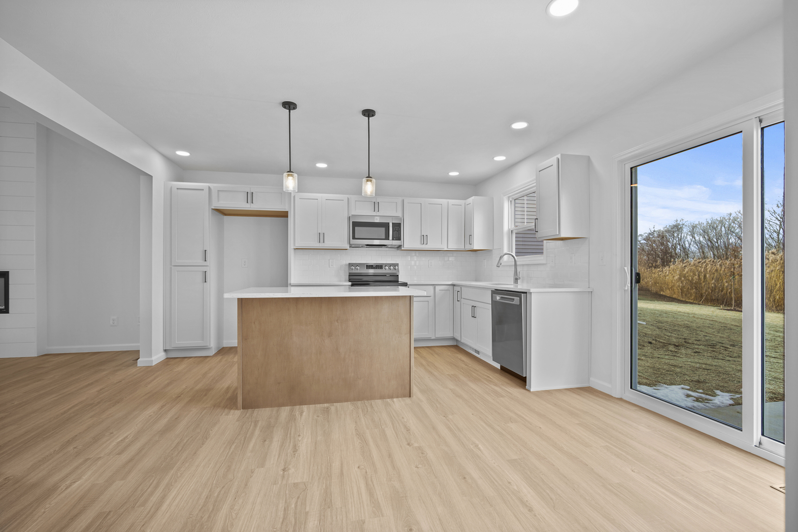 3 Eric Court, Bloomington, IL 61705