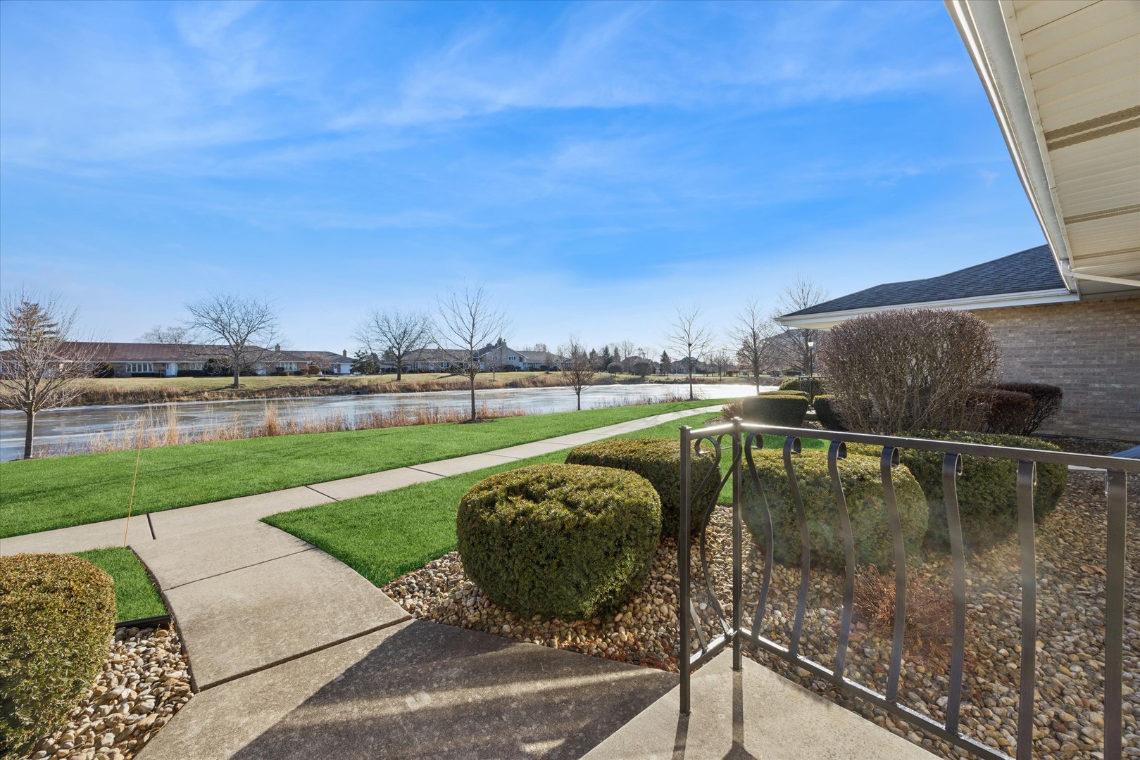 18230 Tennessee Lane #220, Orland Park, IL 60467
