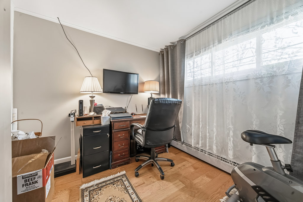 16030 Saint Louis Avenue, Markham, IL 60428