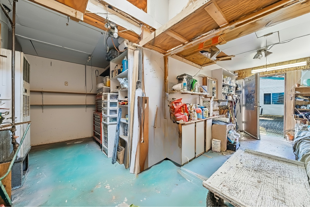 16030 Saint Louis Avenue, Markham, IL 60428