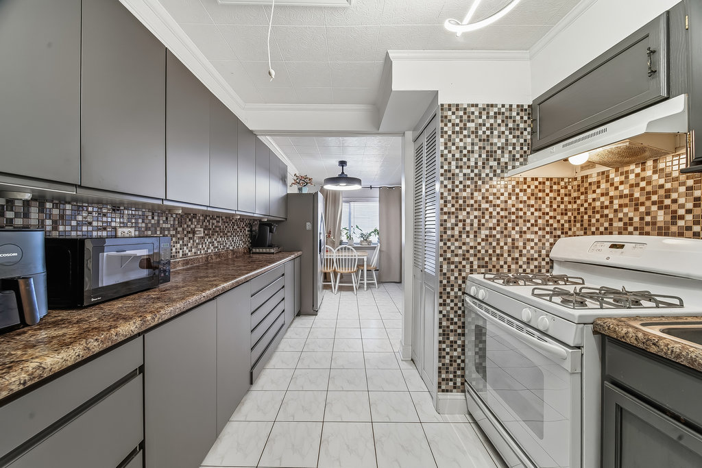 16030 Saint Louis Avenue, Markham, IL 60428