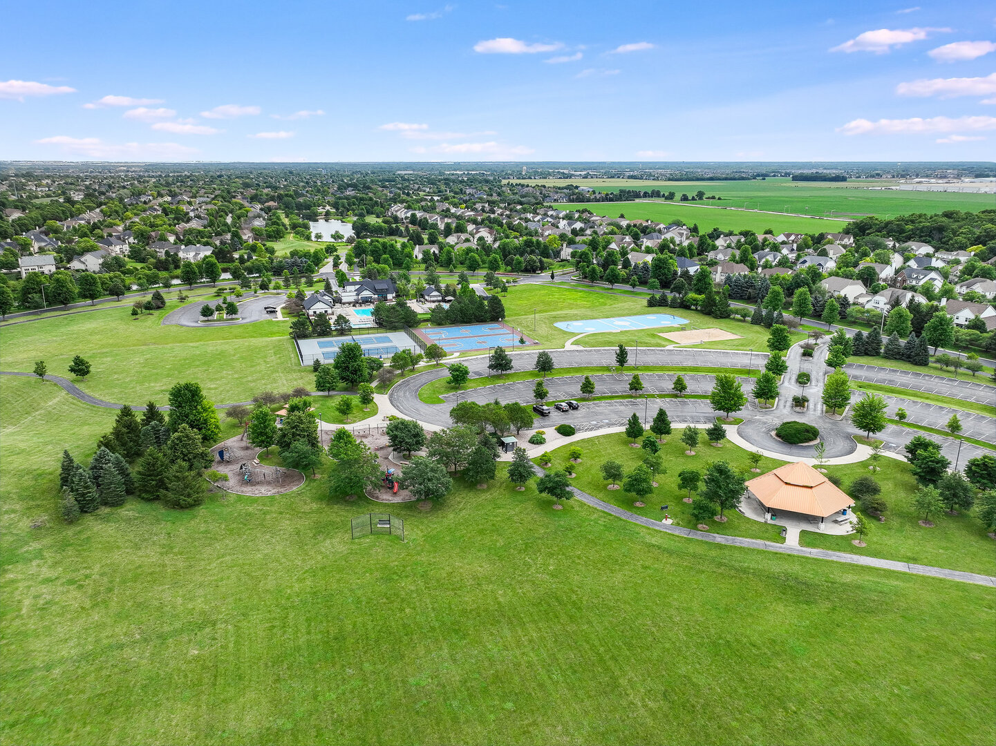 12811 Conifer Street, Plainfield, IL 60585