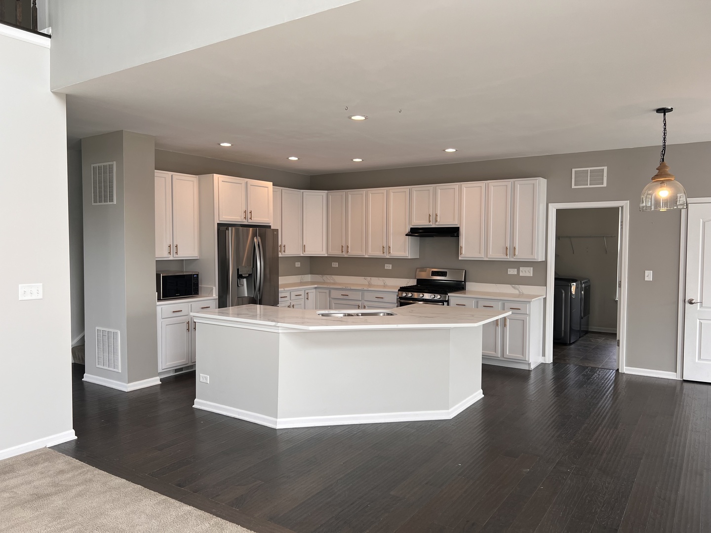 12811 Conifer Street, Plainfield, IL 60585