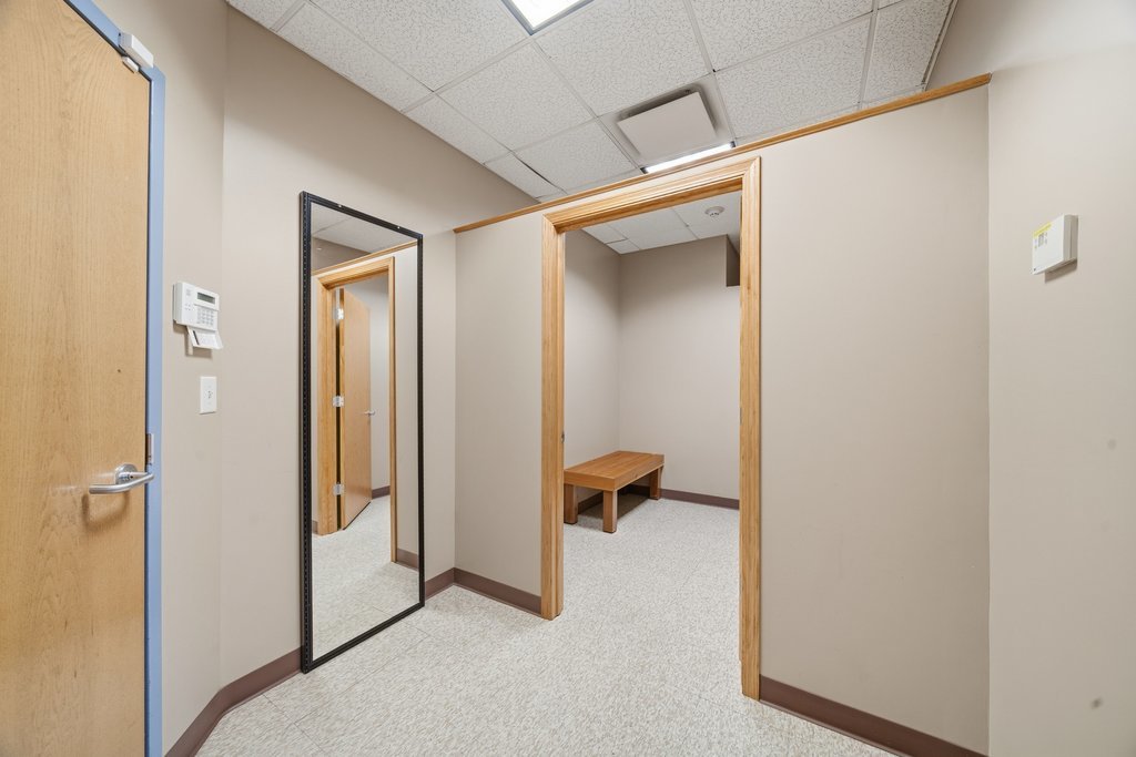 921 S State Street, Lockport, IL 60441