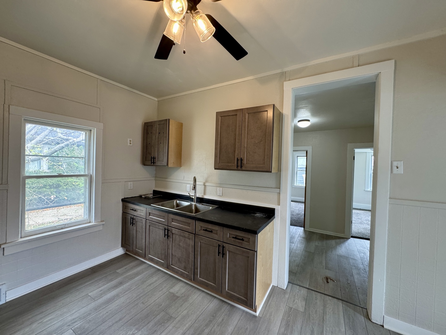 2796 E 508 Street, Lasalle, IL 61301