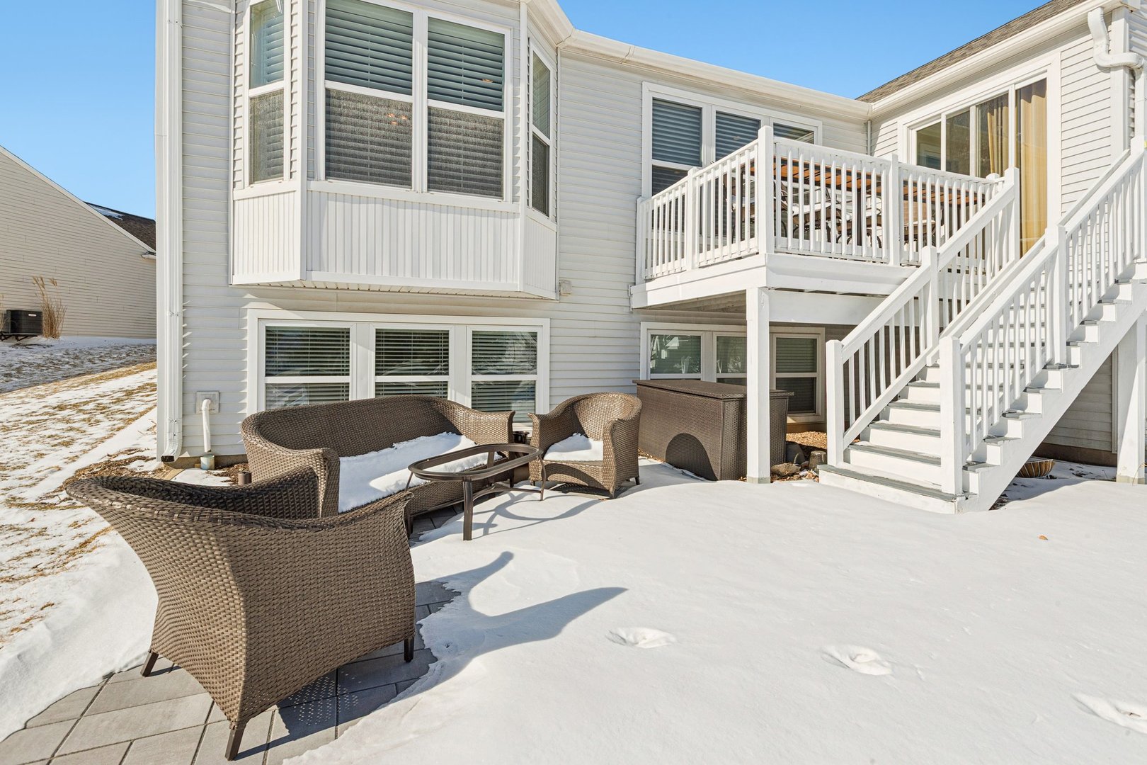 3251 Sheridan Lane, Mundelein, IL 60060