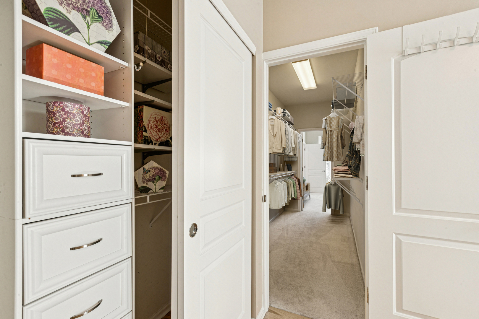 3251 Sheridan Lane, Mundelein, IL 60060