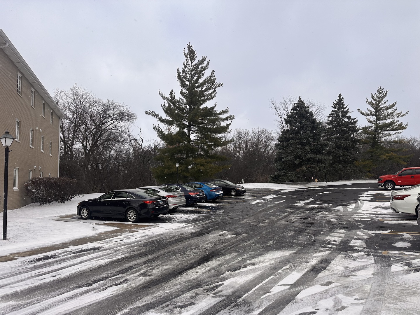 464 S President Street #204, Carol Stream, IL 60188