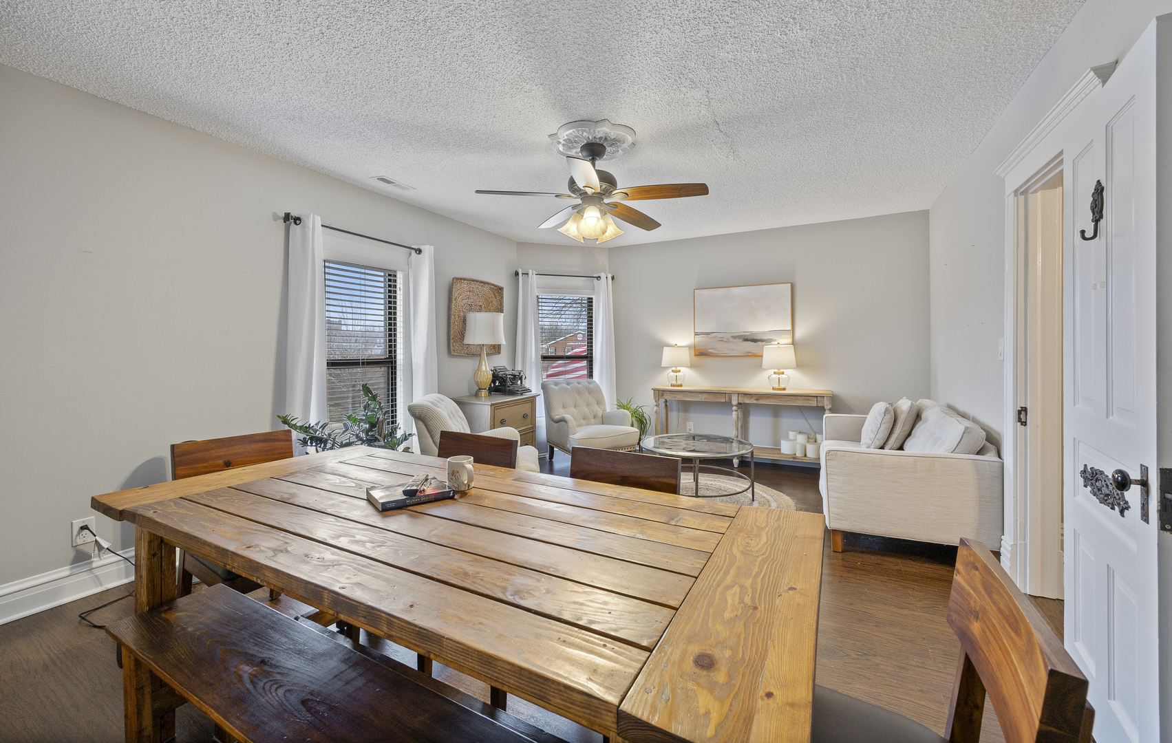 121 N Washington Street #250, Naperville, IL 60540