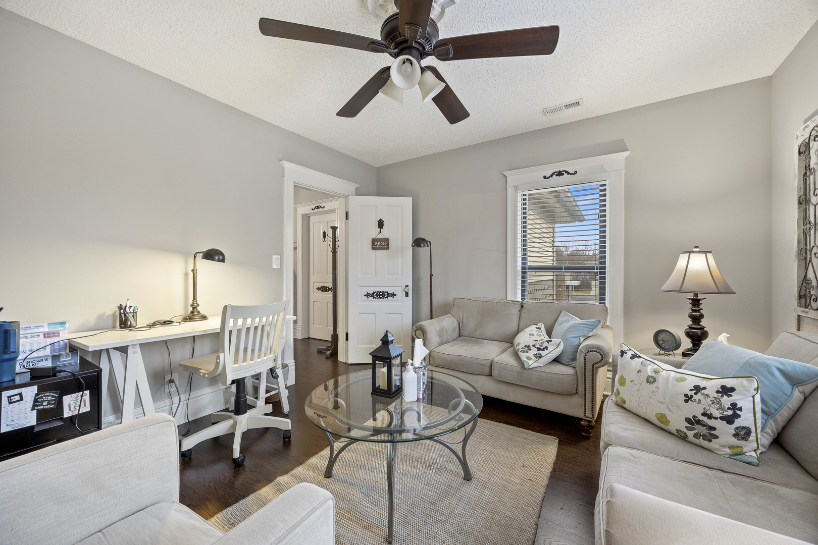 121 N Washington Street #250, Naperville, IL 60540