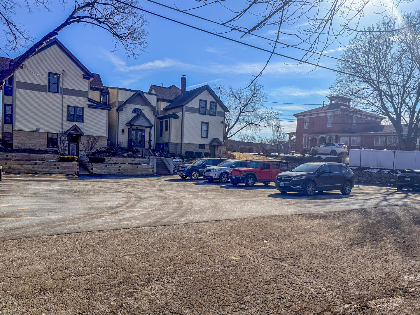 121 N Washington Street #250, Naperville, IL 60540