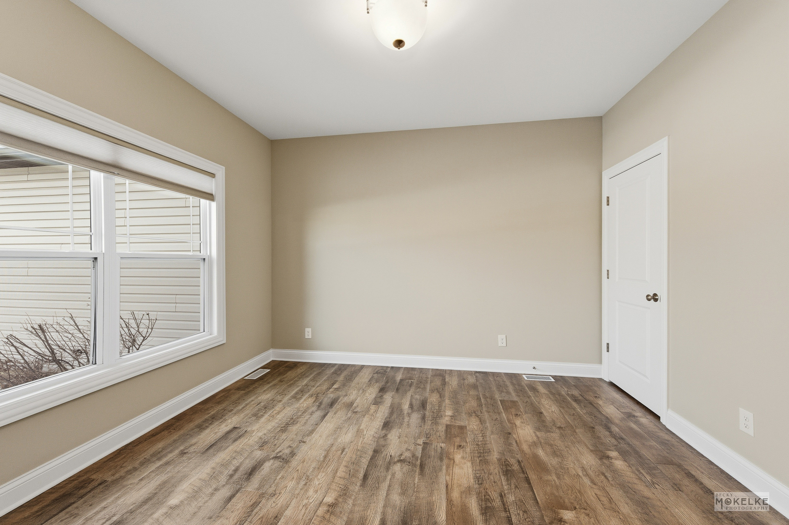 541 Omaha Drive, Yorkville, IL 60560