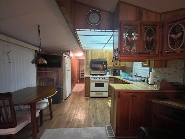 2795 28th Lot 1456 Road, Seneca, IL 61360