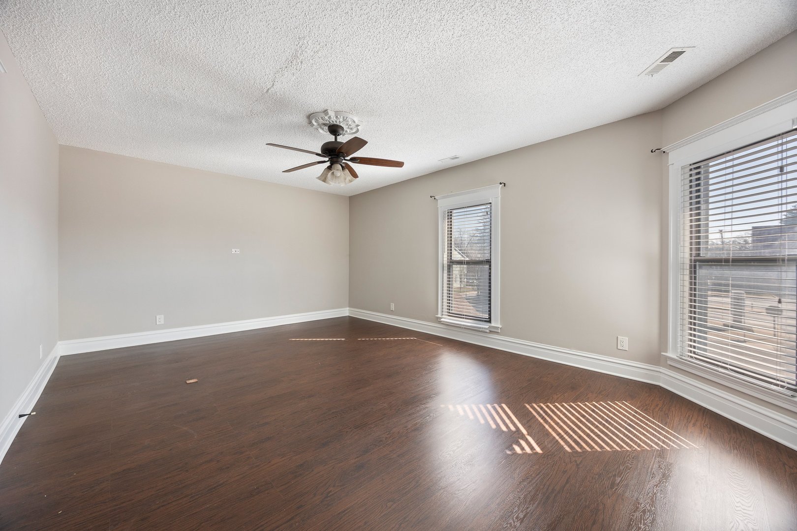 121 N Washington Street #200, Naperville, IL 60540