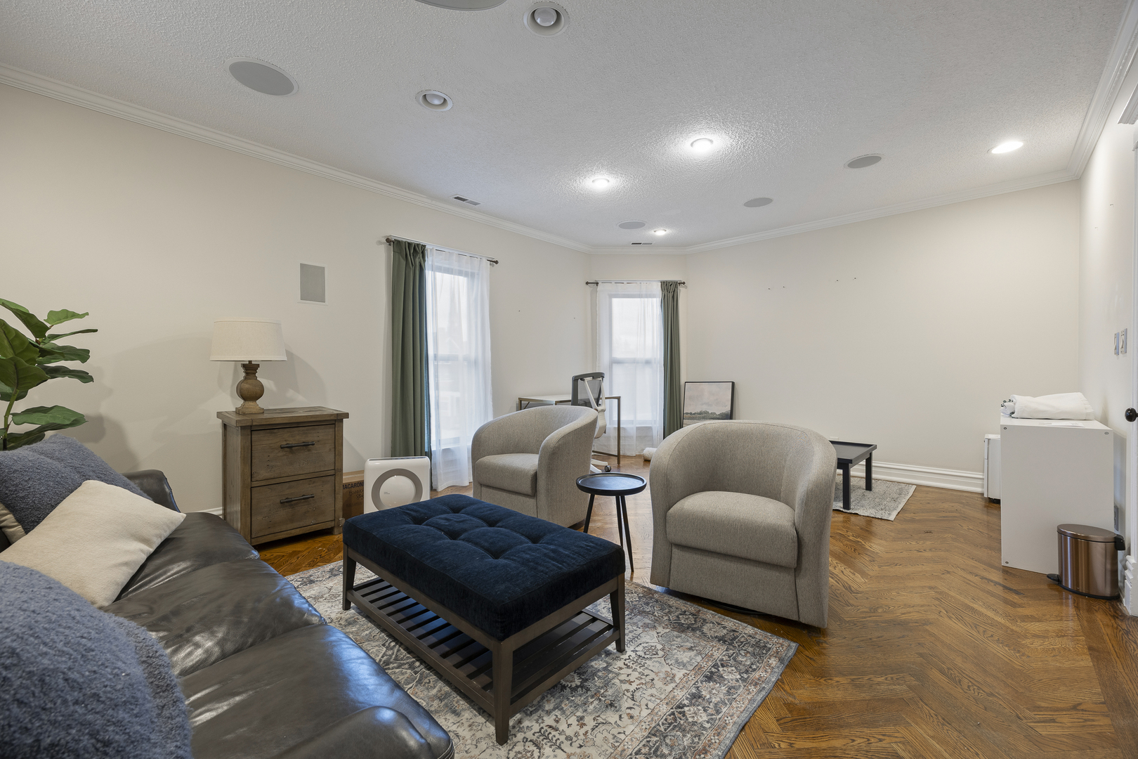 121 N Washington Street #200, Naperville, IL 60540