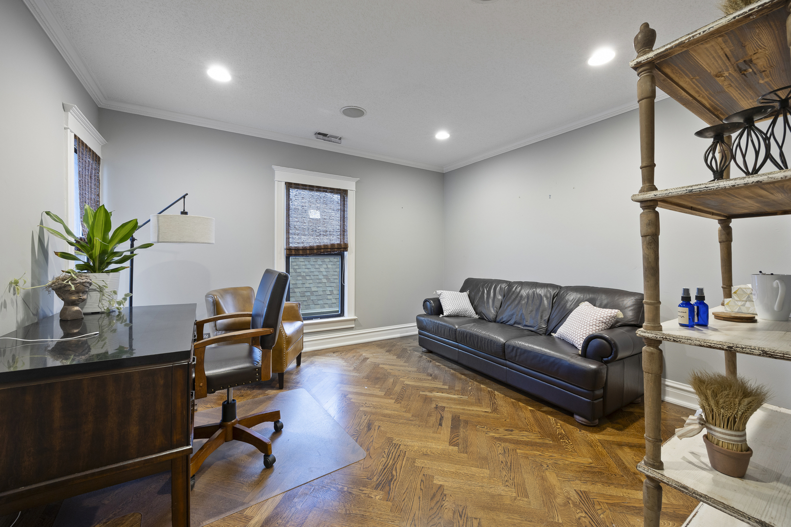 121 N Washington Street #200, Naperville, IL 60540