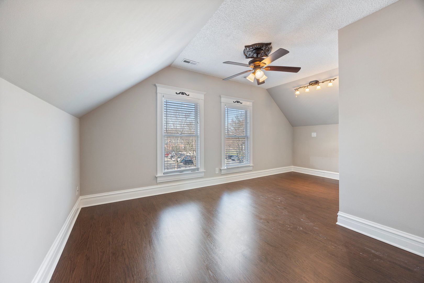 121 N Washington Street #200, Naperville, IL 60540