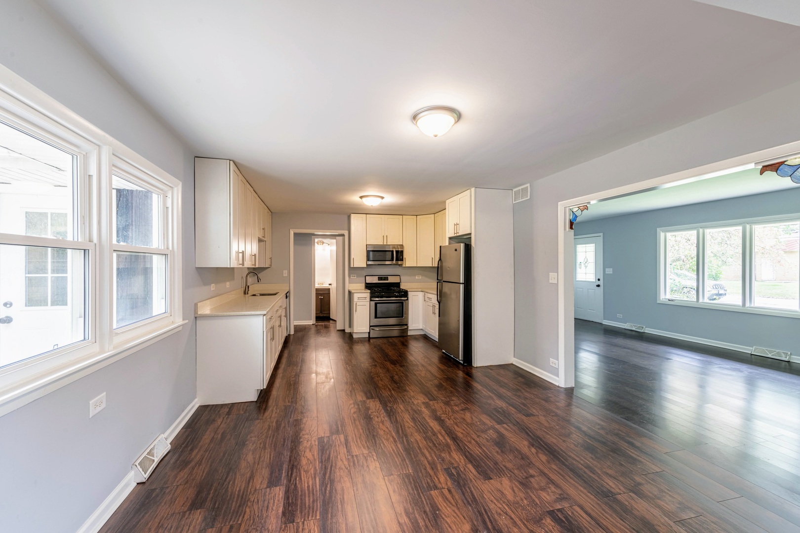 16037 Evans Avenue, South Holland, IL 60473