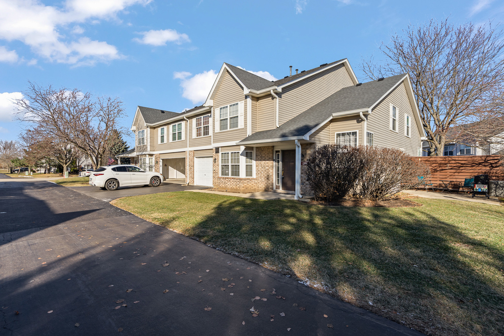 13910 Cambridge Circle, Plainfield, IL 60544